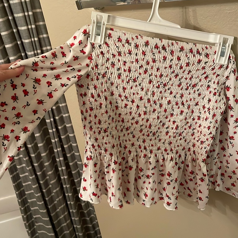 Off shoulder shirt